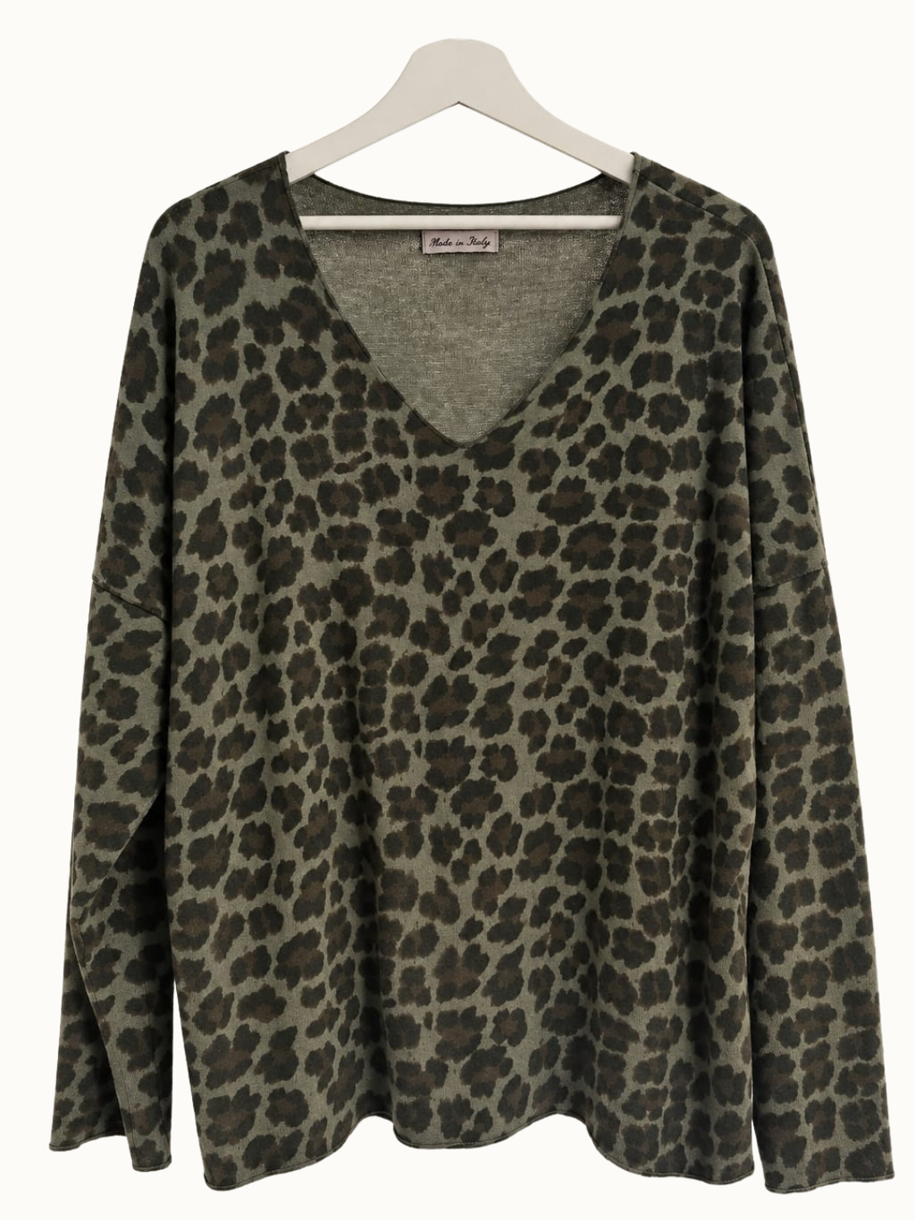 Zoë – Leopard Print Top / Kaki